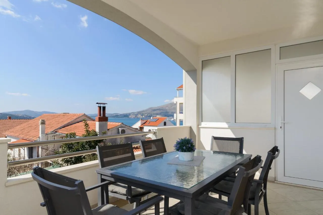 Apartmani Branka Trogir